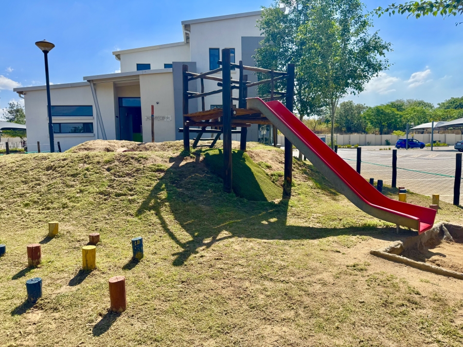 2 Bedroom Property for Sale in Broadacres Gauteng