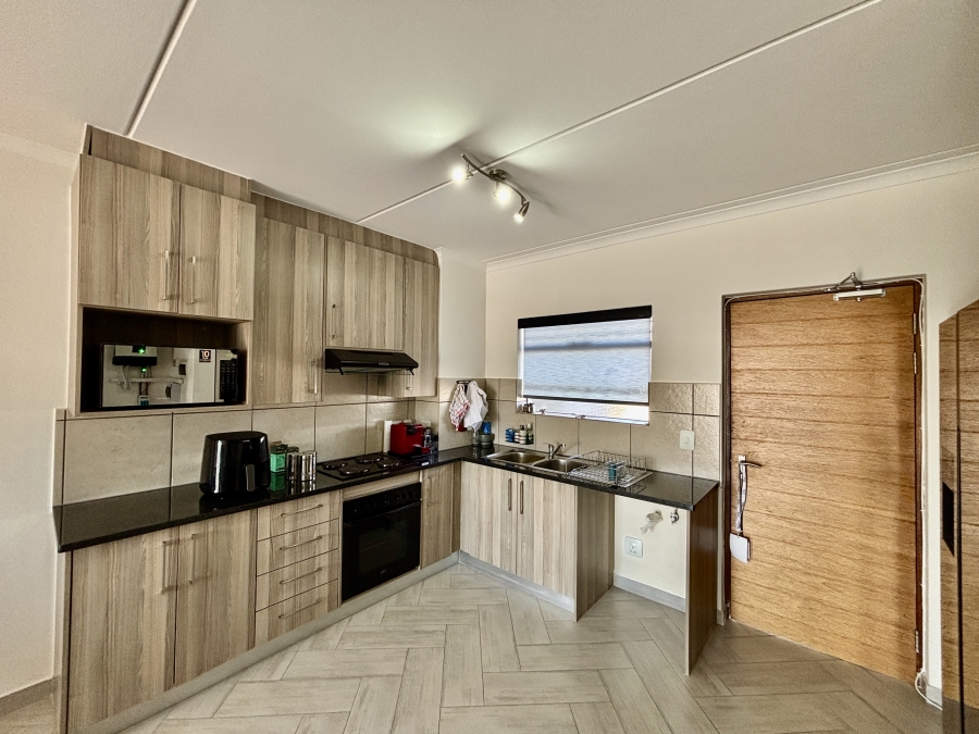 3 Bedroom Property for Sale in Barbeque Downs Gauteng