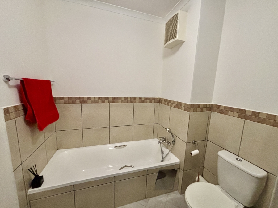 3 Bedroom Property for Sale in Barbeque Downs Gauteng