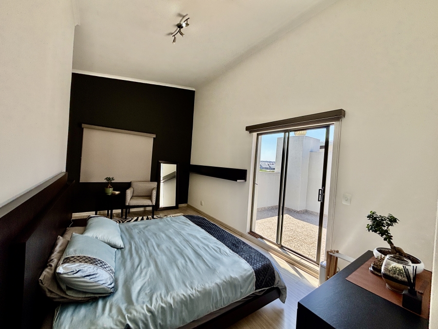 3 Bedroom Property for Sale in Barbeque Downs Gauteng