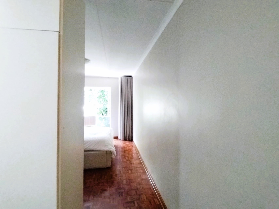 To Let 1 Bedroom Property for Rent in Sandown Gauteng