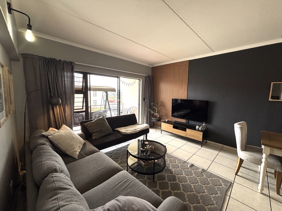 2 Bedroom Property for Sale in Barbeque Downs Gauteng