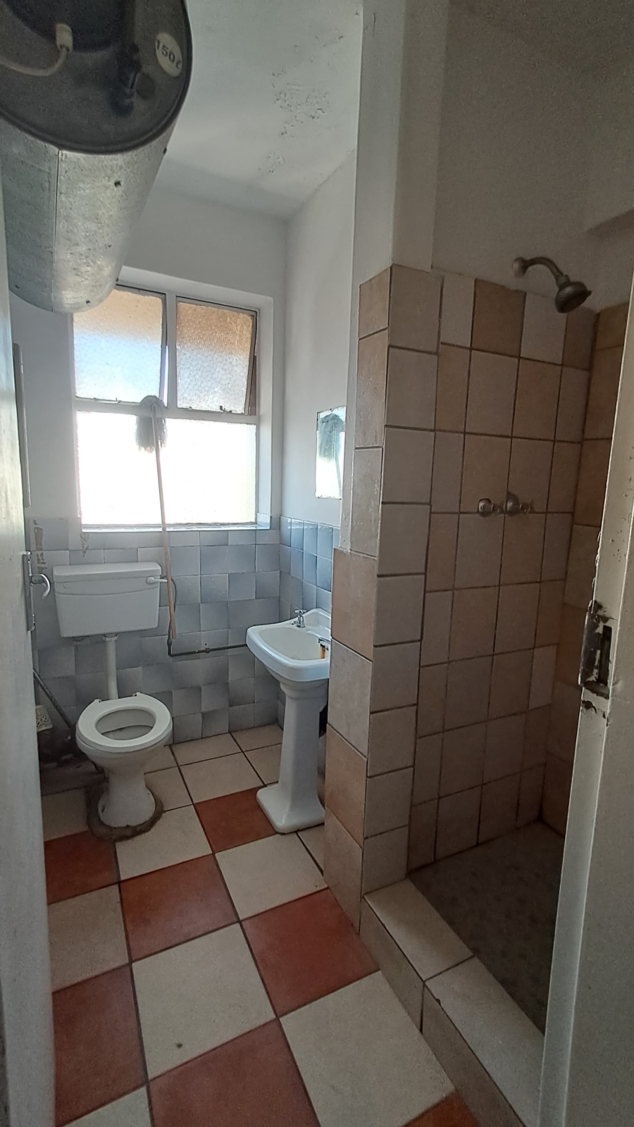 2 Bedroom Property for Sale in Hillbrow Gauteng