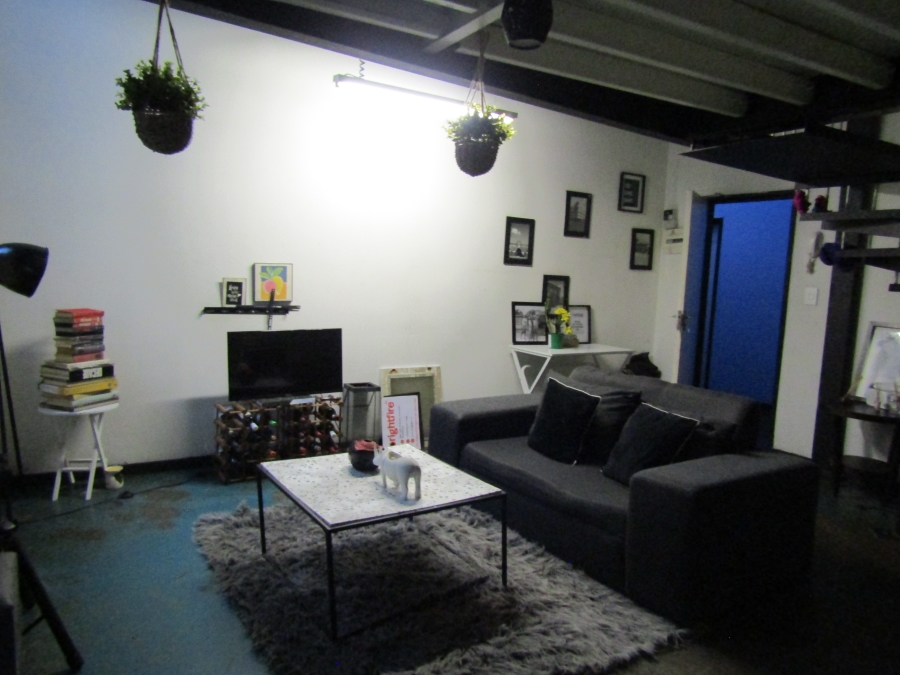 2 Bedroom Property for Sale in Maboneng Gauteng