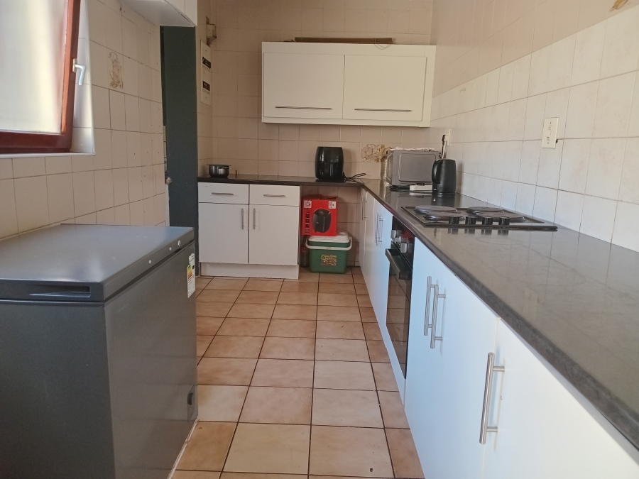 3 Bedroom Property for Sale in Corlett Gardens Gauteng