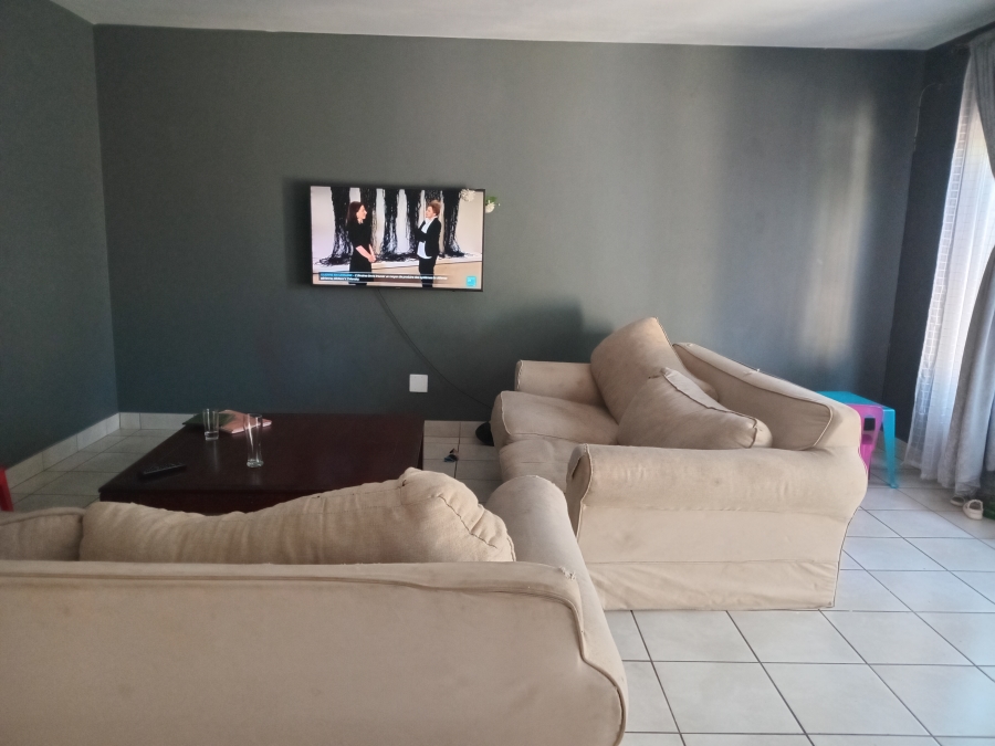 3 Bedroom Property for Sale in Corlett Gardens Gauteng