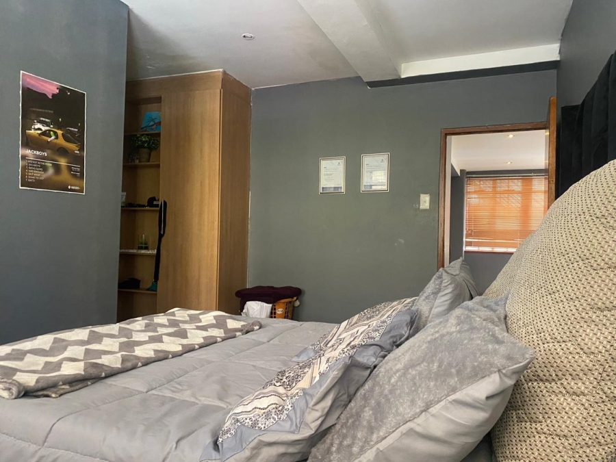 2 Bedroom Property for Sale in Marshalltown Gauteng