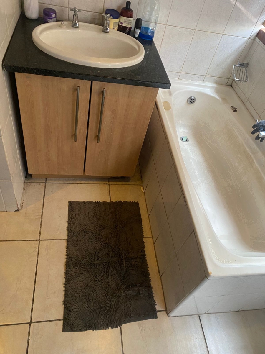 2 Bedroom Property for Sale in Marshalltown Gauteng