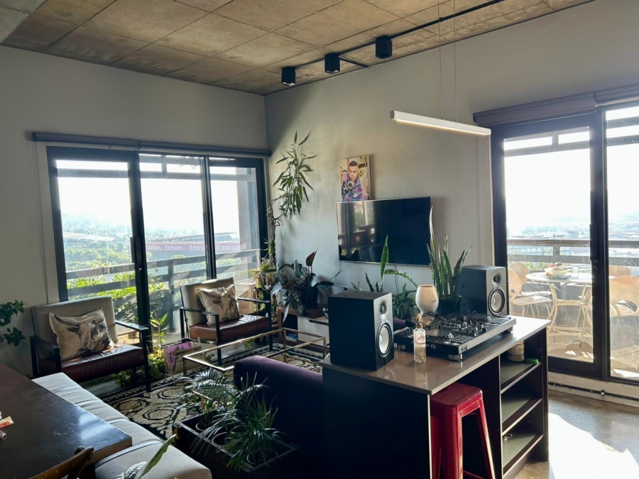 2 Bedroom Property for Sale in Doornfontein Gauteng