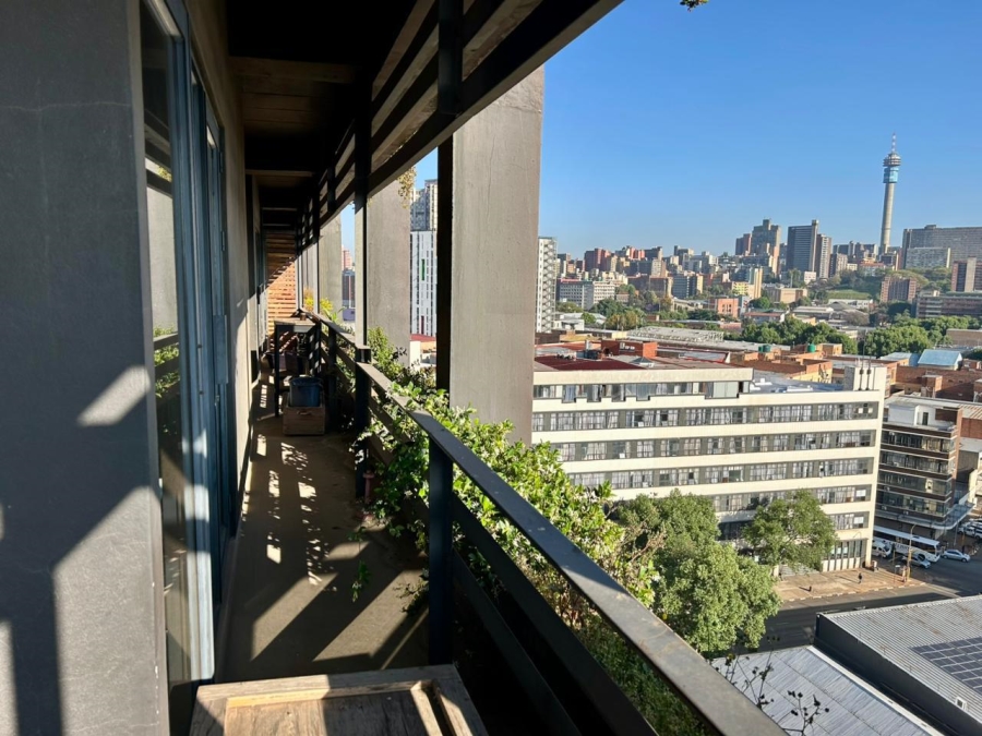 2 Bedroom Property for Sale in Doornfontein Gauteng