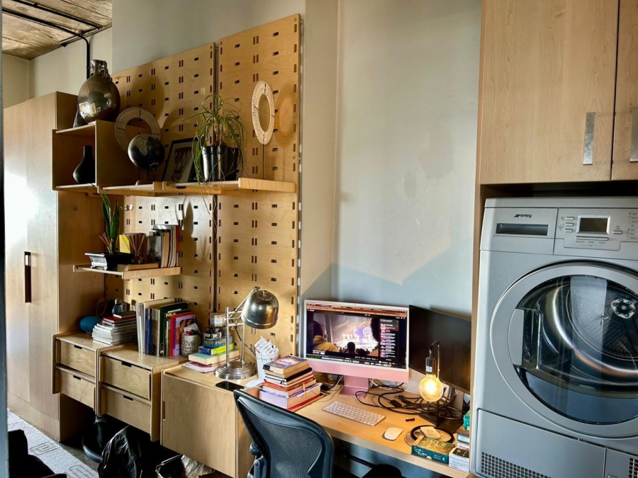 To Let 2 Bedroom Property for Rent in Doornfontein Gauteng