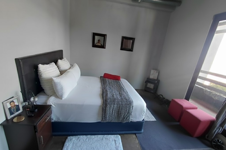 1 Bedroom Property for Sale in Doornfontein Gauteng