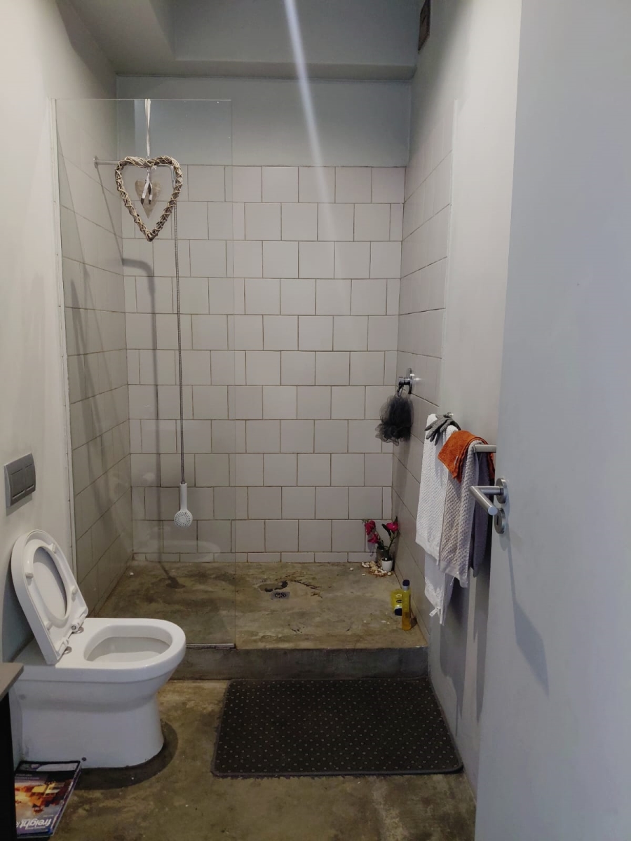 1 Bedroom Property for Sale in Doornfontein Gauteng