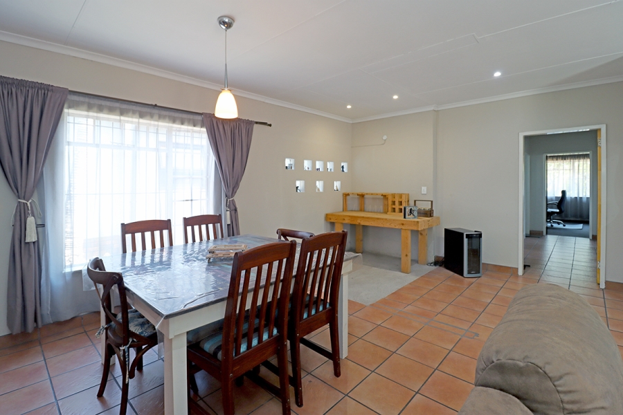 4 Bedroom Property for Sale in Marais Steyn Park Gauteng
