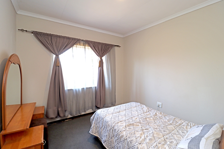 4 Bedroom Property for Sale in Marais Steyn Park Gauteng