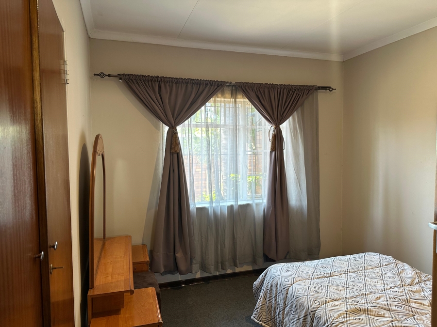 4 Bedroom Property for Sale in Marais Steyn Park Gauteng