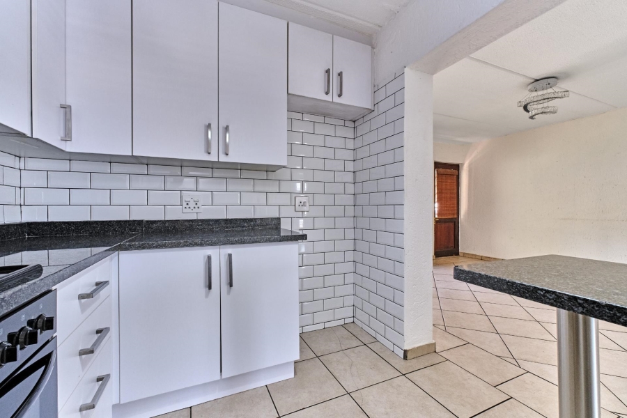 2 Bedroom Property for Sale in Paulshof Gauteng