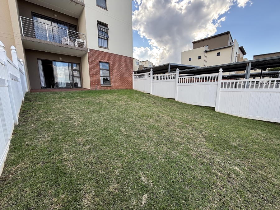To Let 2 Bedroom Property for Rent in Barbeque Downs Gauteng