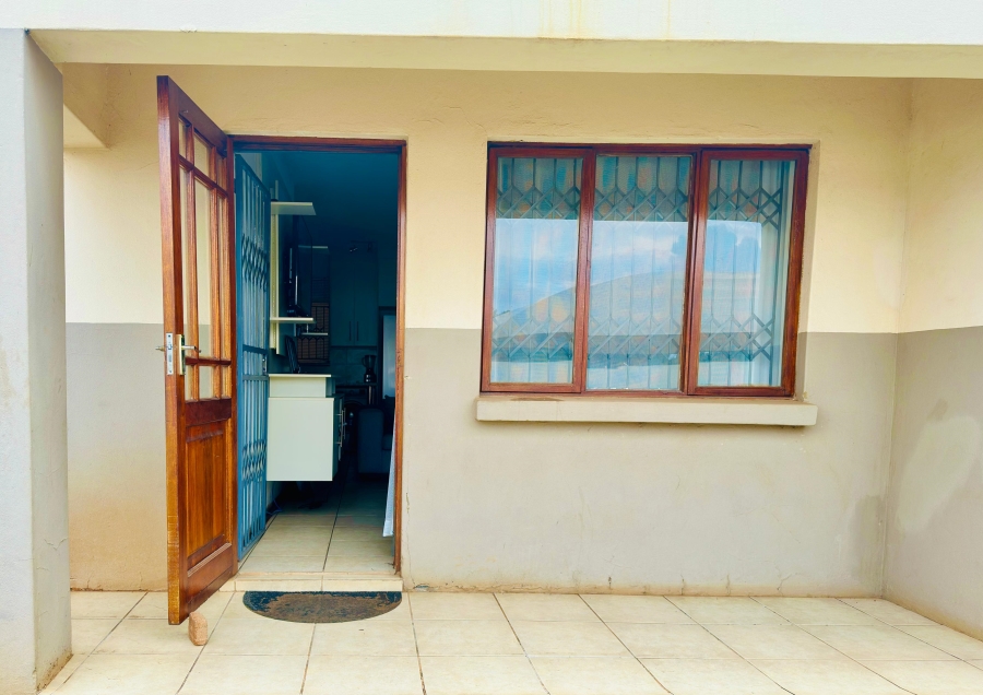 2 Bedroom Property for Sale in Hesteapark Gauteng