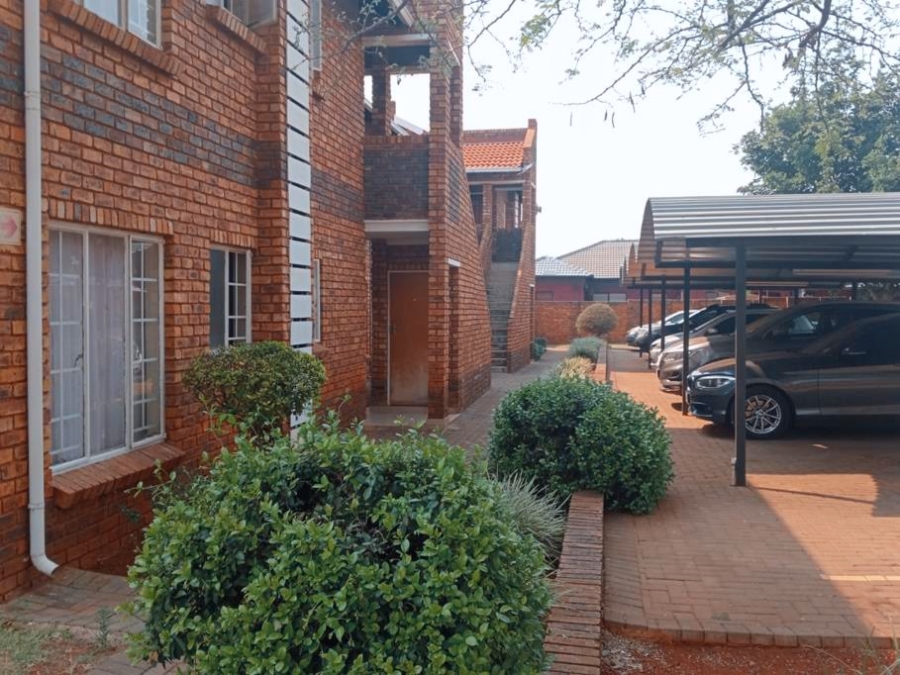 2 Bedroom Property for Sale in Clarina Gauteng
