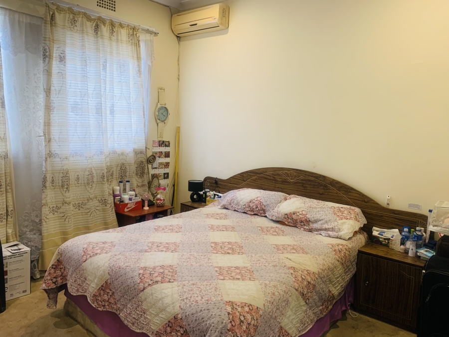 4 Bedroom Property for Sale in Bezuidenhout Valley Gauteng