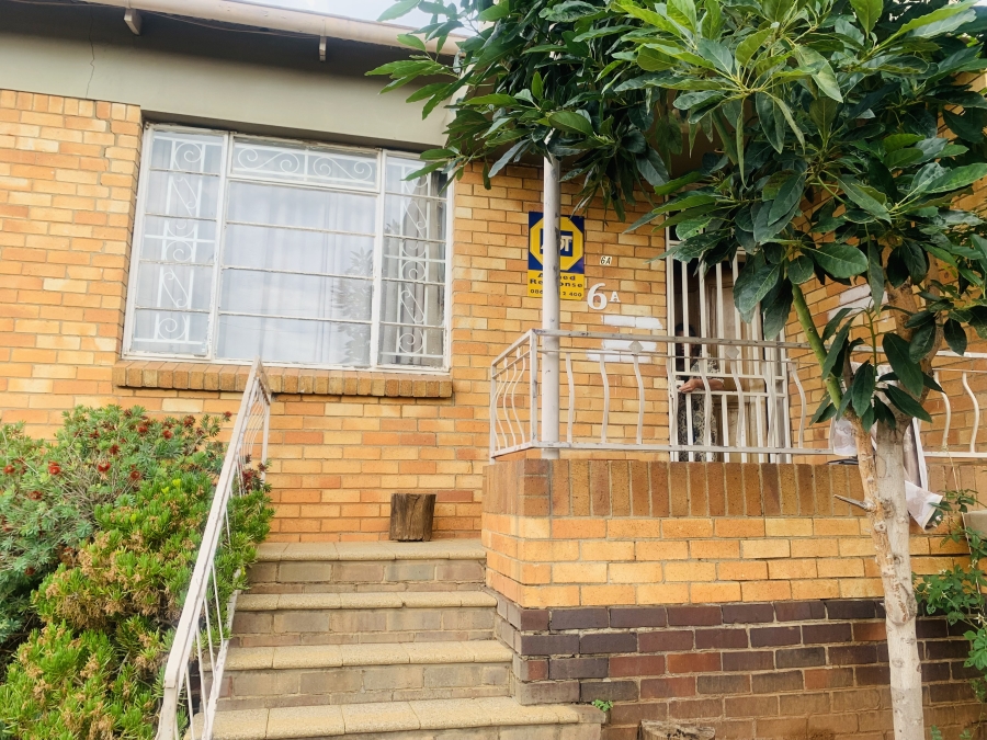 4 Bedroom Property for Sale in Bezuidenhout Valley Gauteng