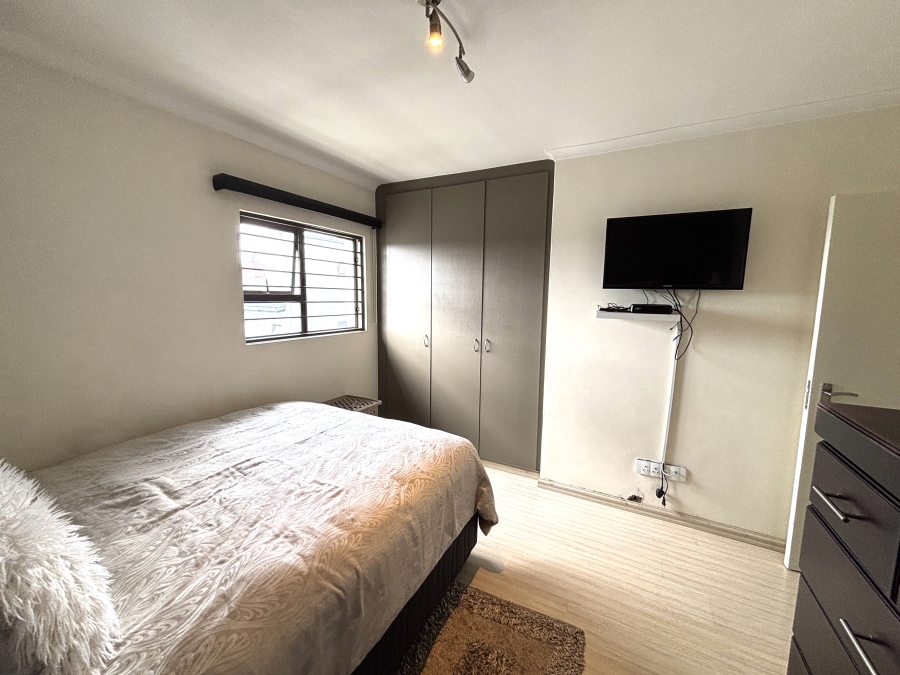 3 Bedroom Property for Sale in Barbeque Downs Gauteng