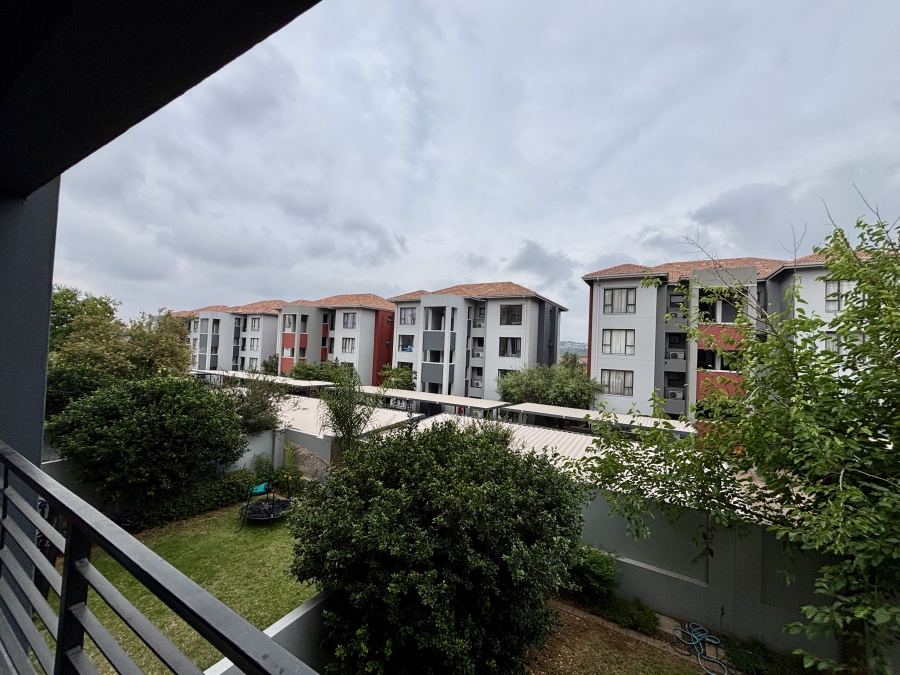 2 Bedroom Property for Sale in Barbeque Downs Gauteng