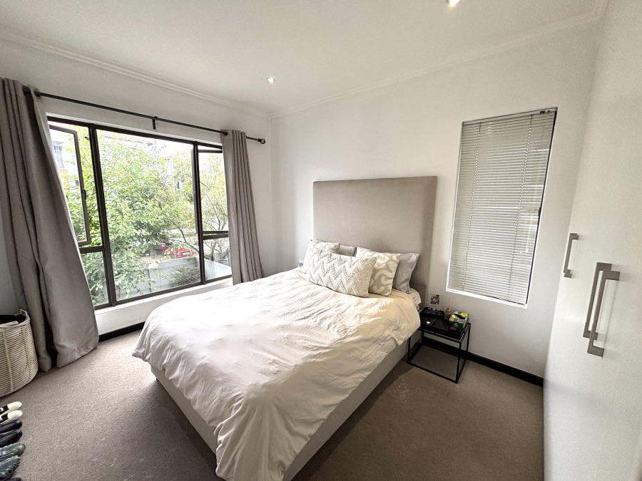 2 Bedroom Property for Sale in Barbeque Downs Gauteng