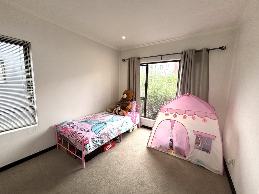 2 Bedroom Property for Sale in Barbeque Downs Gauteng