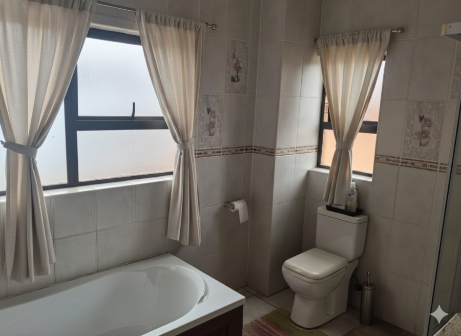 4 Bedroom Property for Sale in Sagewood Gauteng