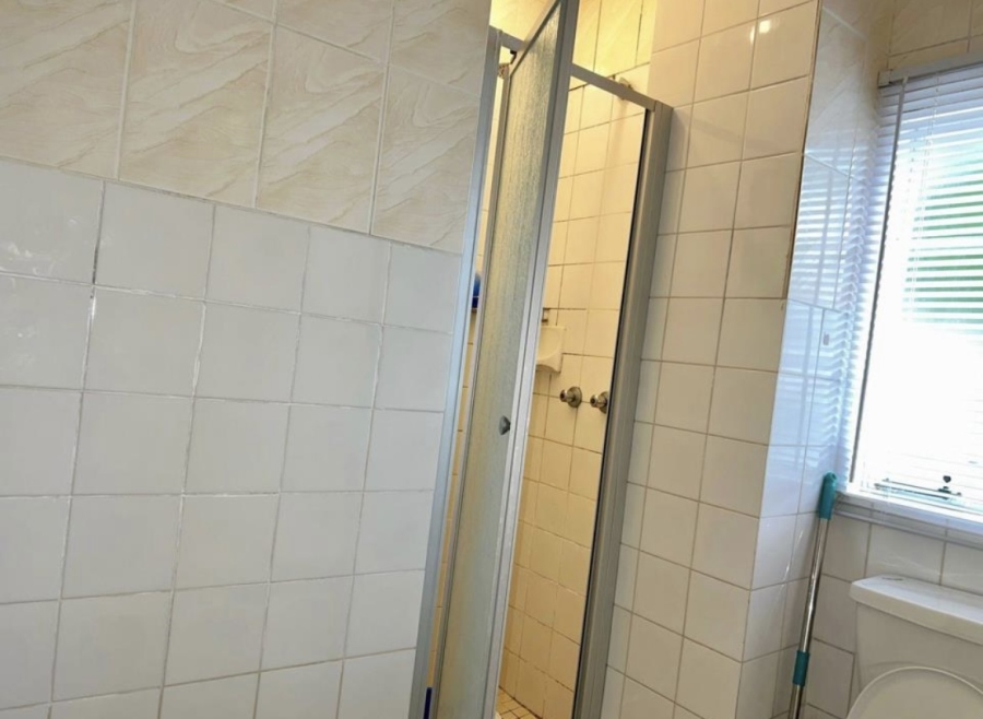 To Let 2 Bedroom Property for Rent in Morningside Gauteng