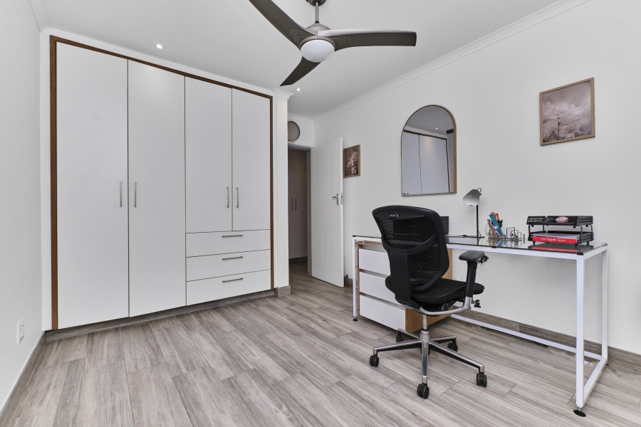 4 Bedroom Property for Sale in Barbeque Downs Gauteng