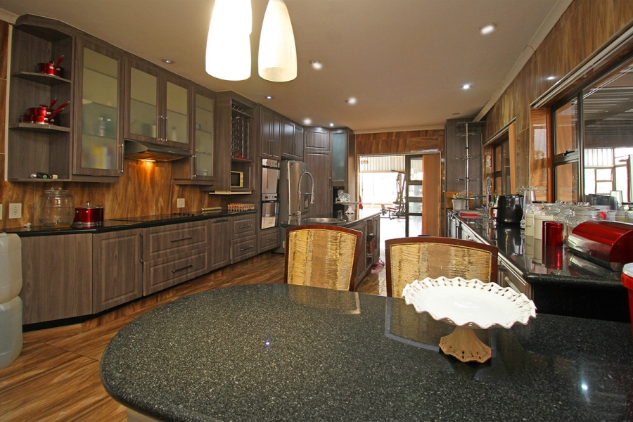 4 Bedroom Property for Sale in South Kensington Gauteng