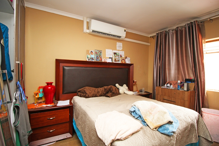 4 Bedroom Property for Sale in South Kensington Gauteng