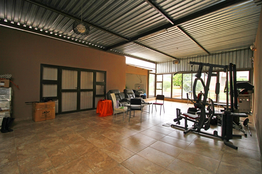 4 Bedroom Property for Sale in South Kensington Gauteng