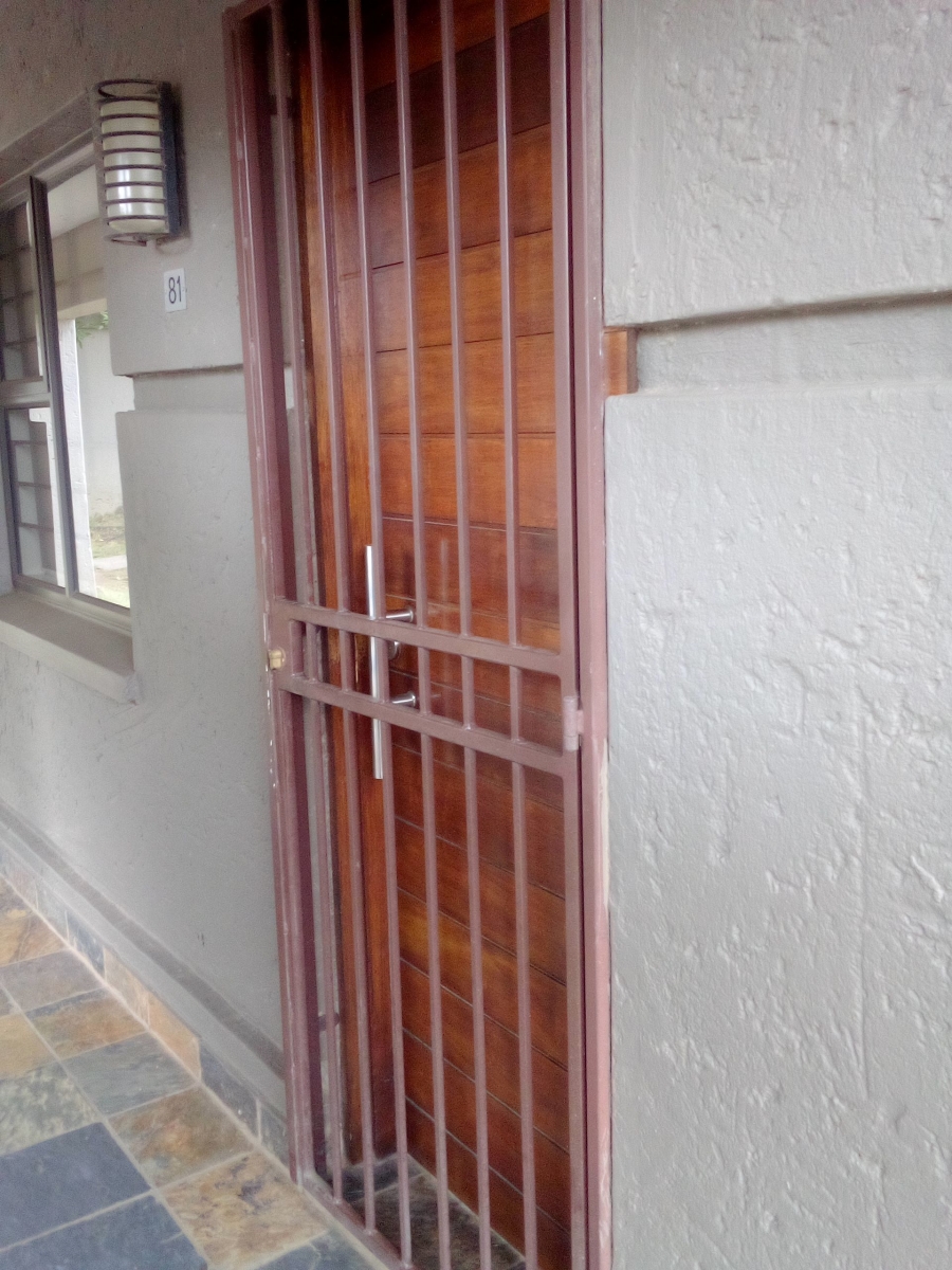 2 Bedroom Property for Sale in Edenburg Gauteng
