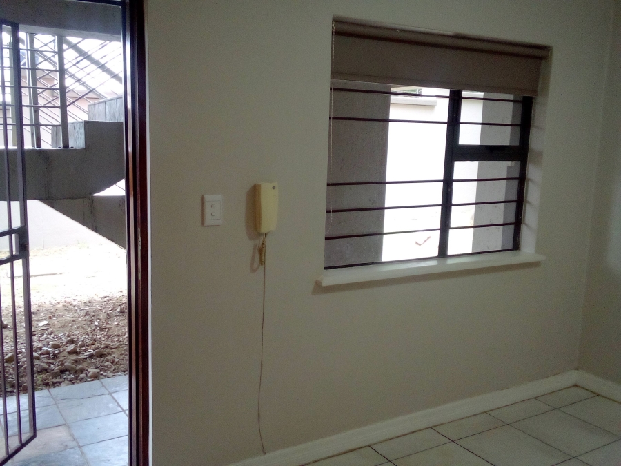 2 Bedroom Property for Sale in Edenburg Gauteng