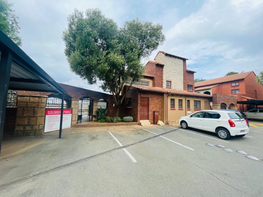To Let 2 Bedroom Property for Rent in Morningside Gauteng