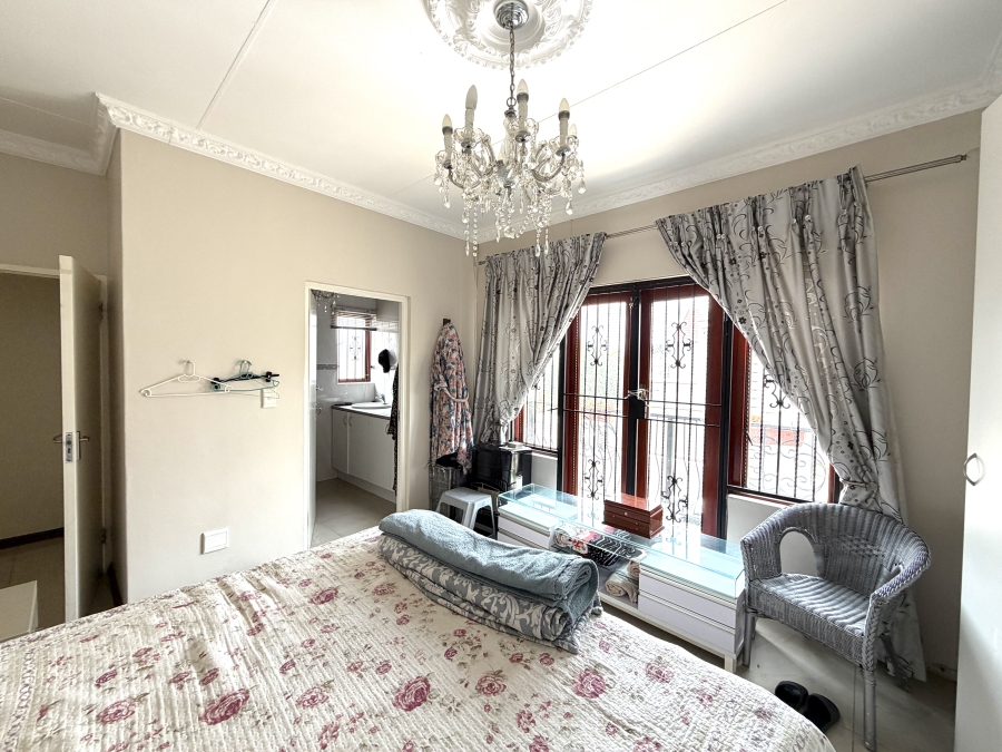 3 Bedroom Property for Sale in Barbeque Downs Gauteng