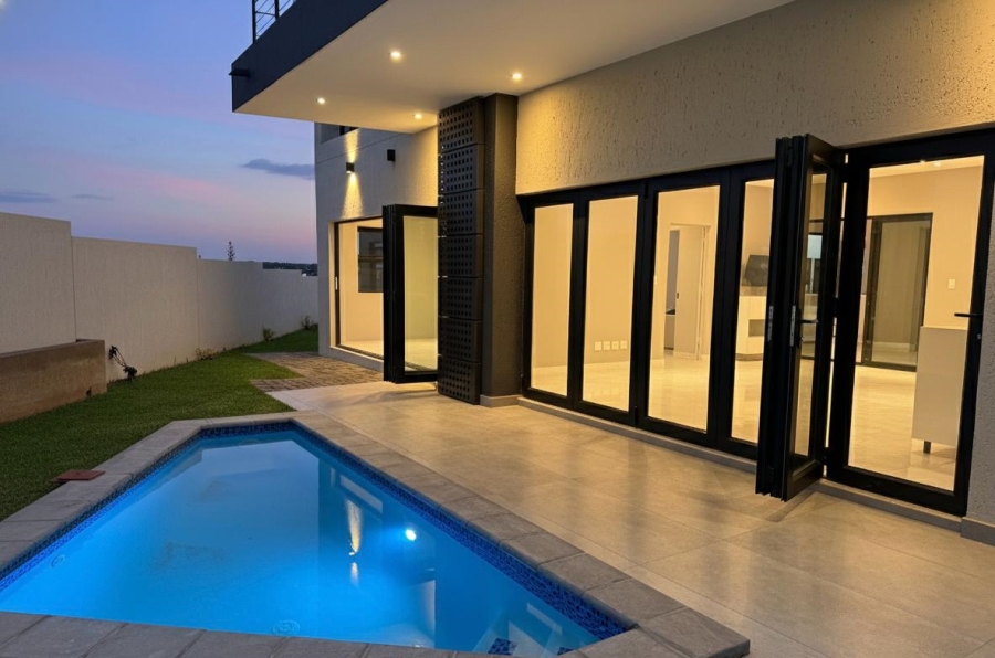 4 Bedroom Property for Sale in Swallow Hills Lifestyle Estate Gauteng