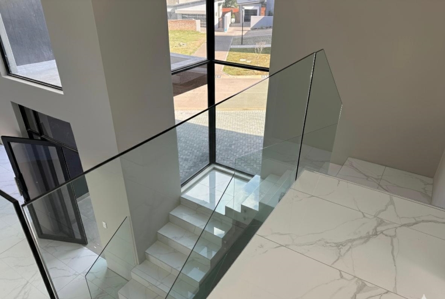 4 Bedroom Property for Sale in Swallow Hills Lifestyle Estate Gauteng