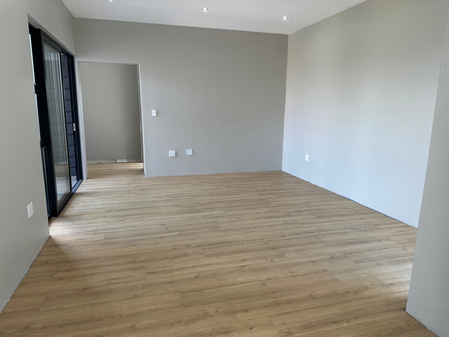 4 Bedroom Property for Sale in Swallow Hills Lifestyle Estate Gauteng