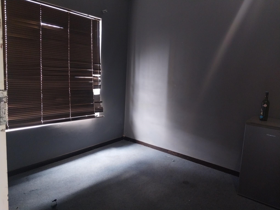 To Let 2 Bedroom Property for Rent in Auckland Park Gauteng