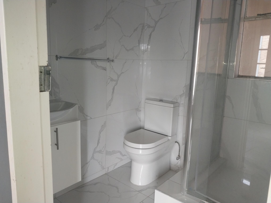 To Let 2 Bedroom Property for Rent in Auckland Park Gauteng