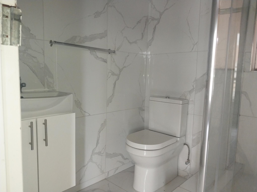 To Let 2 Bedroom Property for Rent in Auckland Park Gauteng