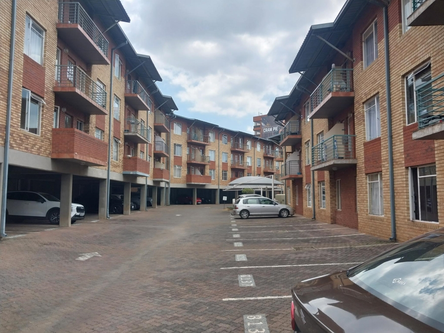 2 Bedroom Property for Sale in Auckland Park Gauteng