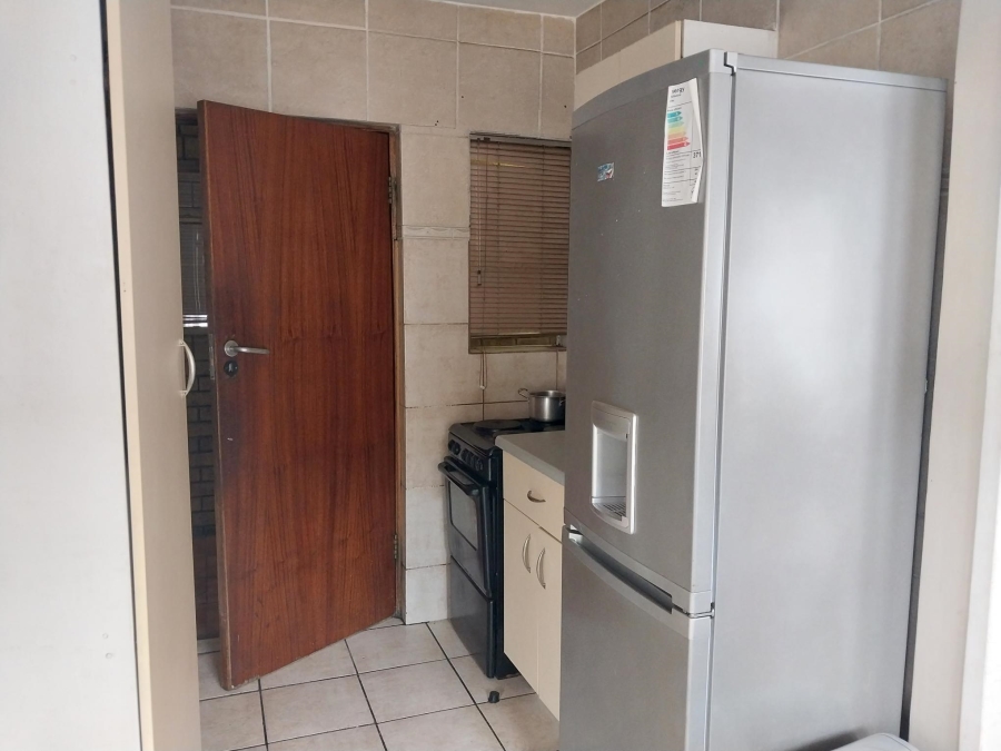 2 Bedroom Property for Sale in Auckland Park Gauteng