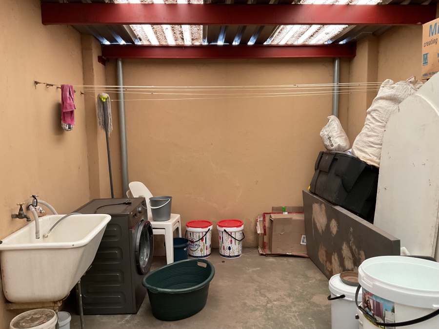 2 Bedroom Property for Sale in Kilner Park Gauteng