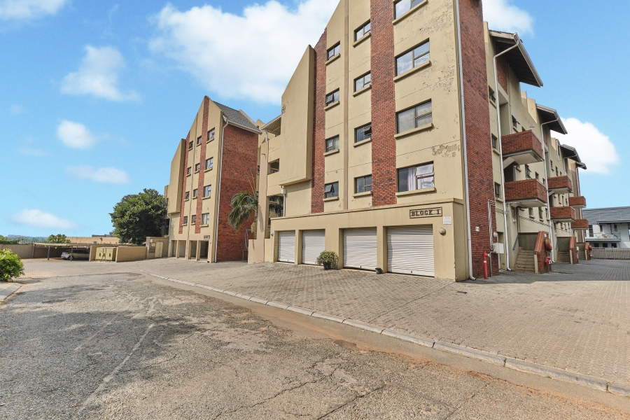 1 Bedroom Property for Sale in Blackheath Gauteng